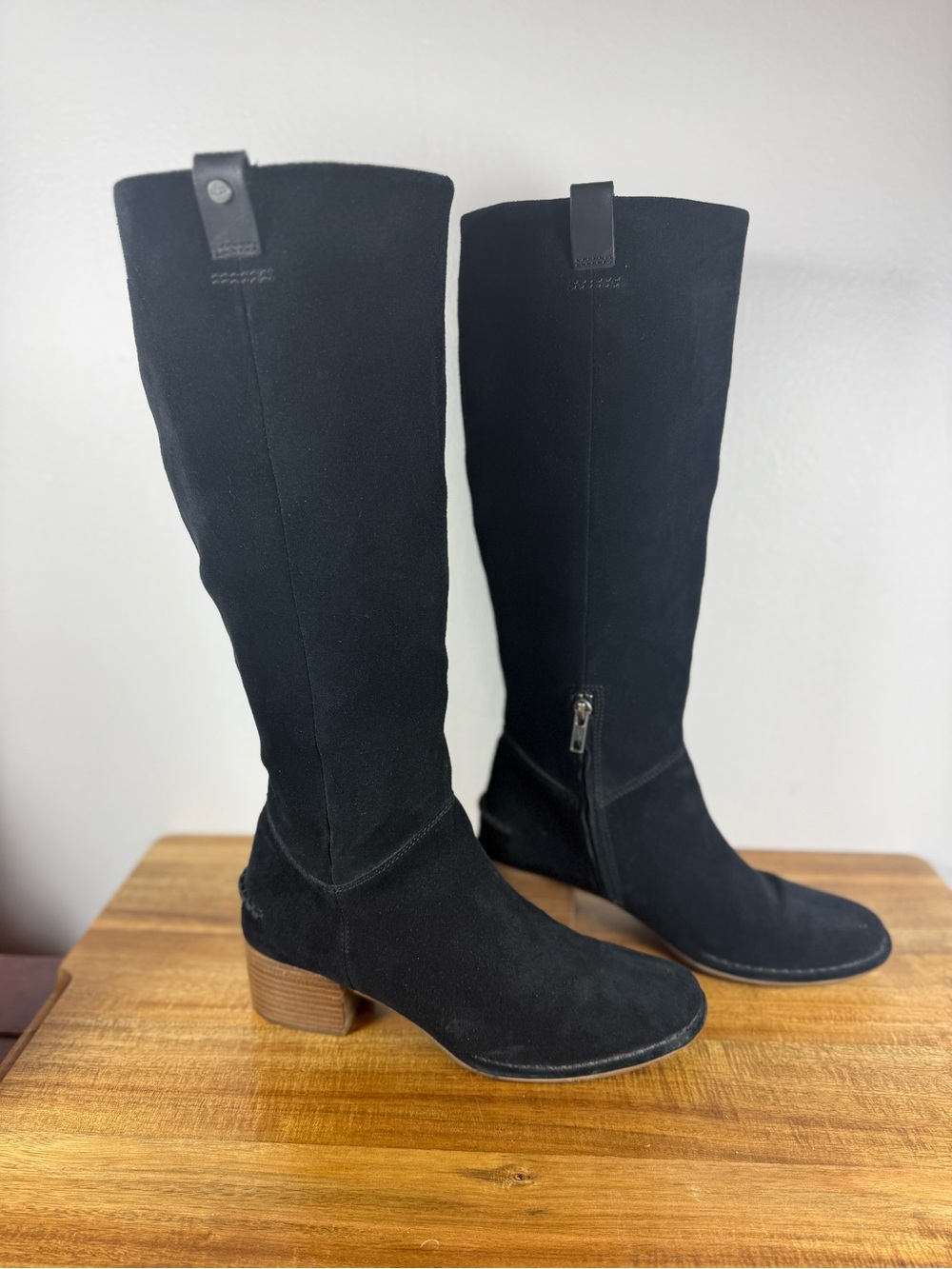 UGG Arana Knee High Black Suede Boots Size 9